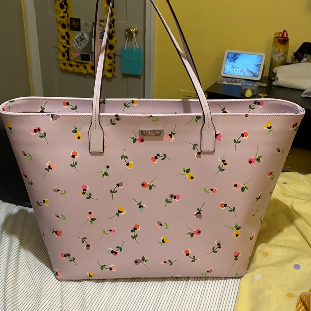 NWOT Kate Spade shoulder bag